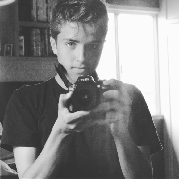 Meet your Posher, Joshua - Picture 1 of 1